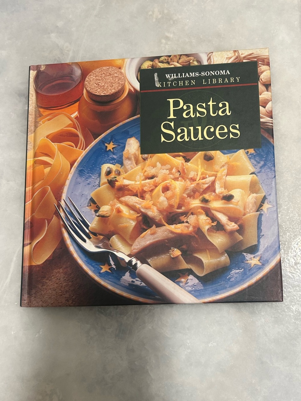 Williams Sonoma Pasta Sauces Cookbook